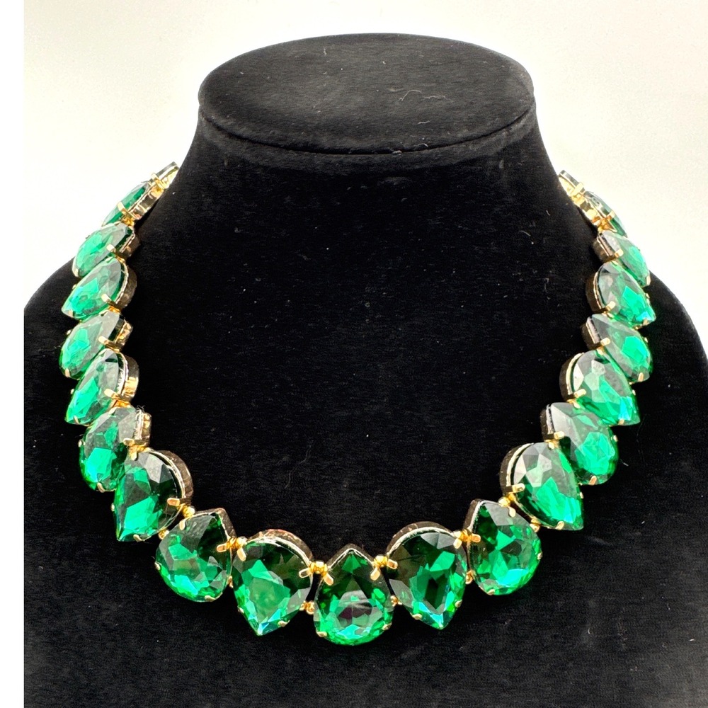Aldo Emerald Green Teardrop Crystal Statement Necklace Gold Tone Collar